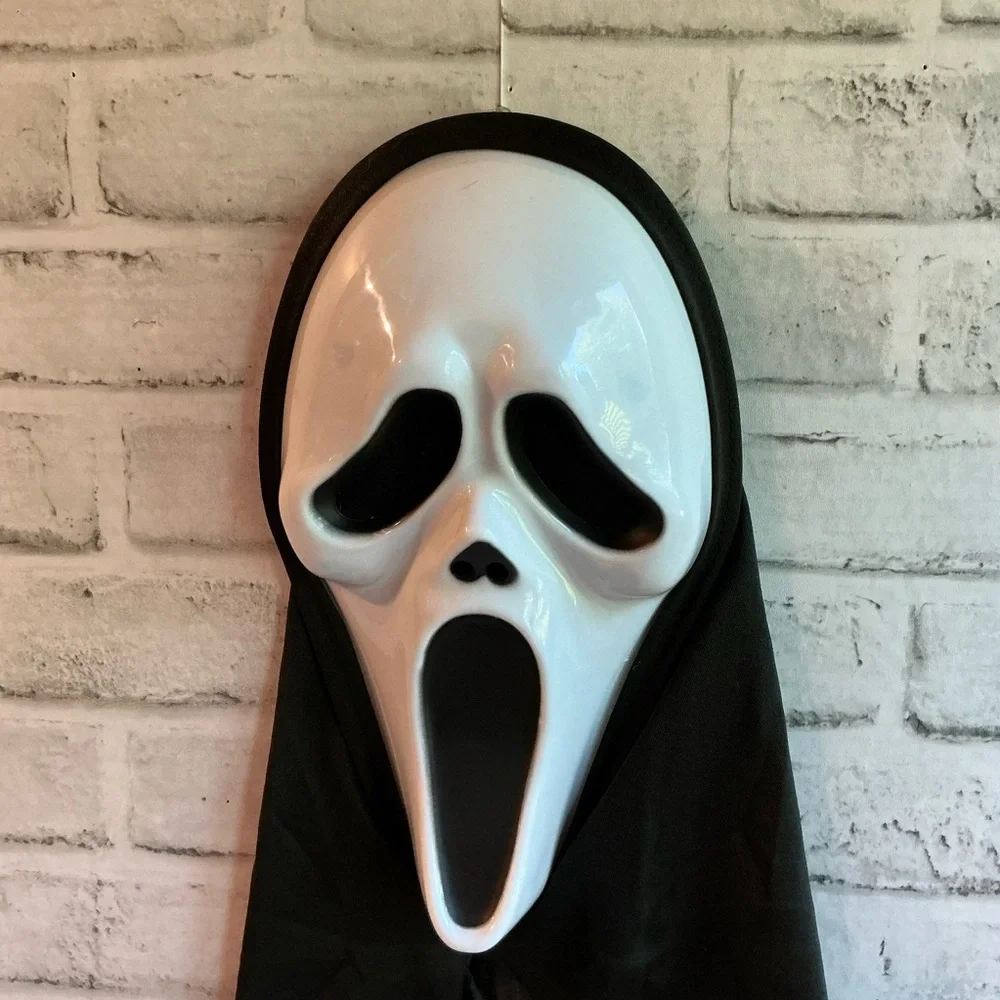 Scream Ghost Halloween Mask